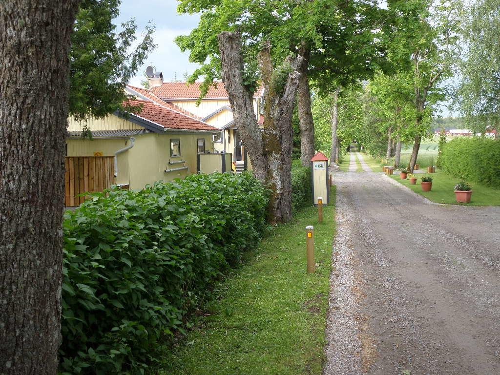 Skogis Bed & Breakfast Катрінегольм Екстер'єр фото